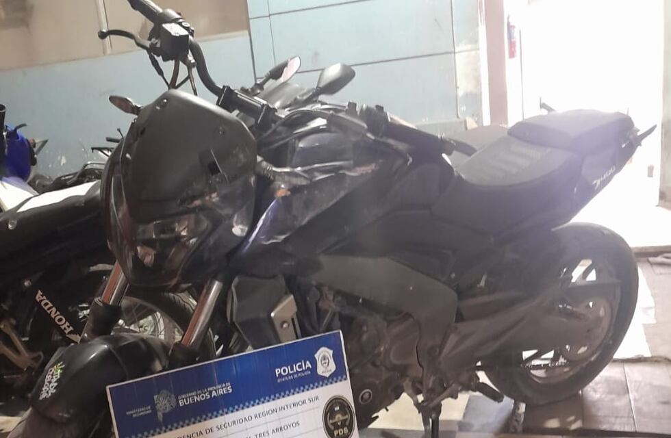 Aprehendido por circular en una motocicleta robada