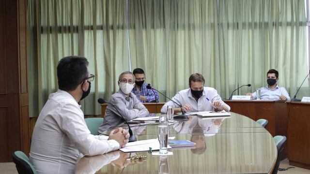 Germán Bottero, presidente del Concejo Municipal, encabezó la reunión por la Tributaria 2021