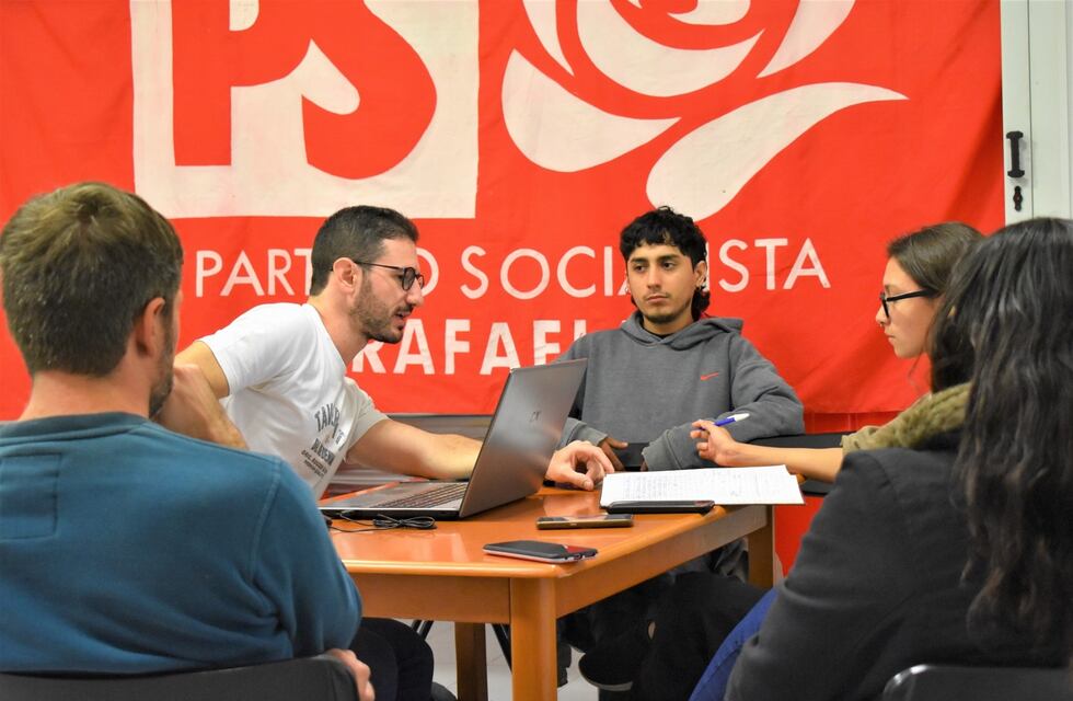 Matías Martínez Sella: “Planificación, equipo y propuestas concretas en un mano a mano con el vecino”