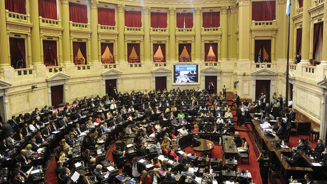 Finalmente, el Congreso aprobó la Ley del acuerdo con el FMI en senadores. Foto: Federico López Claro.