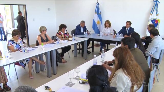 Los gremios docentes jujeños pidieron un aumento salarial del 20% para febrero, en el marco de la convocatoria a paritarias que comenzó con ese sector