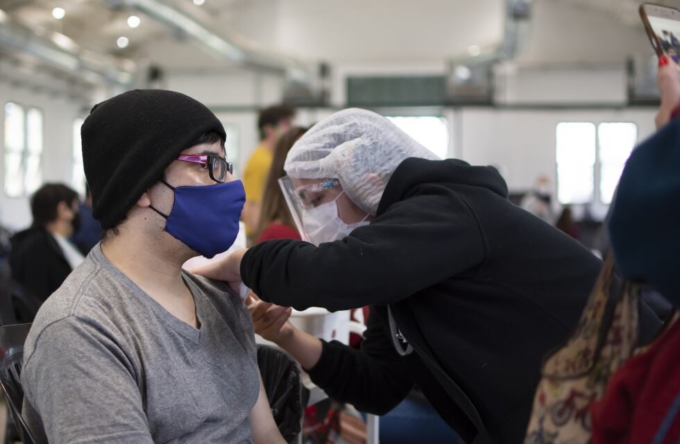 Santa Fe ya vacunó contra el coronavirus a casi el 80% de la población discapacitada