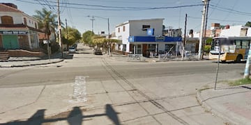 Lugar en el que se produjo el violento robo al jubilado. (Google Stret View)