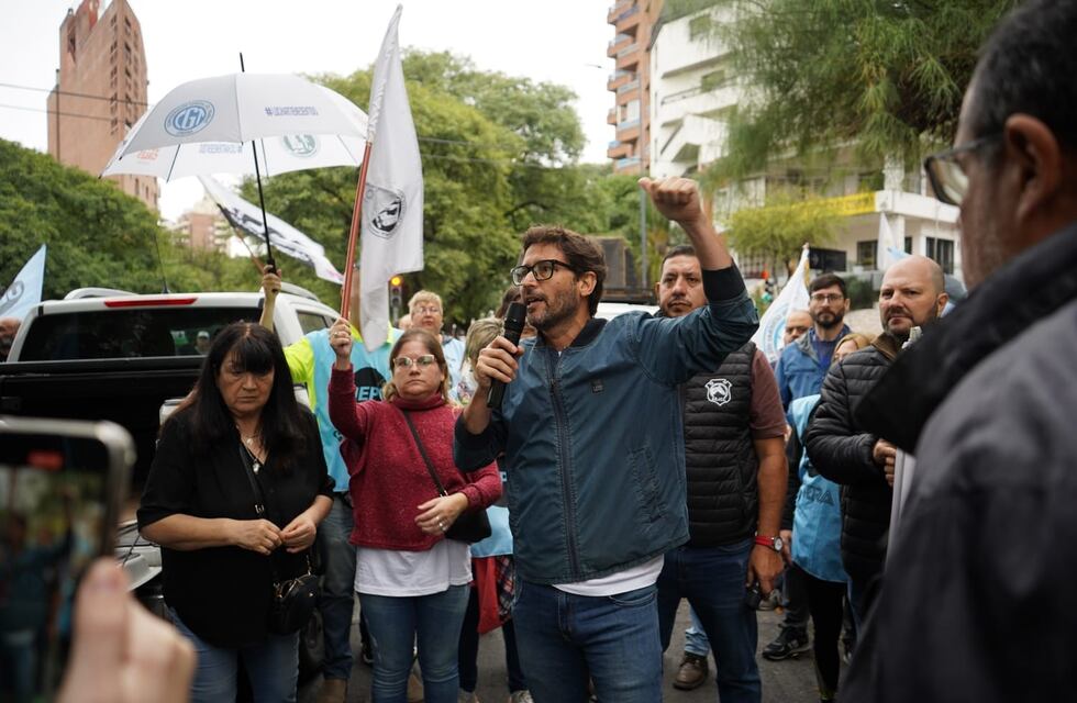Exigen la normalización de Apross en Córdoba: “Cada vez aporto más y tengo menos prestaciones”