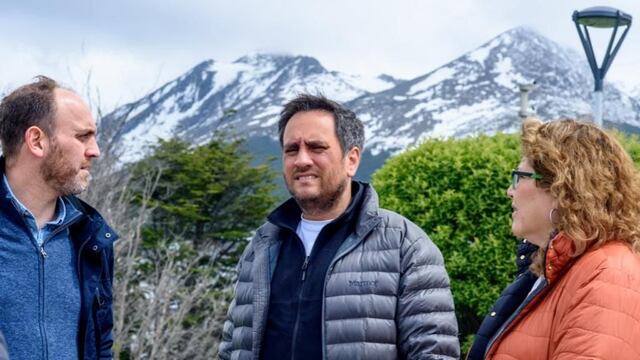 El Ministro de Ambiente de la Noción visitó el Paseo del Centenario