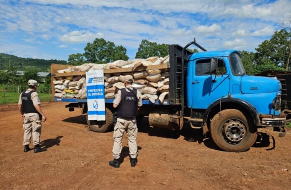 Prefectura decomisa más de 9 toneladas de soja en El Soberbio