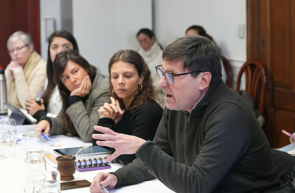 Goity pidió a la Legislatura involucrarse en la alfabetización: “Es un problema crítico que debemos resolver entre todos”