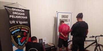 Detienen en Puerto Iguazú a un ciclista con droga fraccionada.