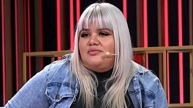 More Rial posó frente al espejo con una microbikini estampada y dejó en shock en Instagram: “Me pueden decir 10 mil cosas...”.