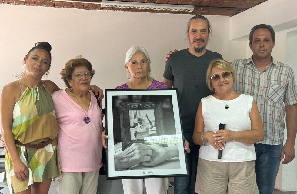 El Concejo Municipal donó las obras del Concurso Fotográfico al Centro Documental de la Memoria