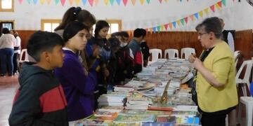 Con gran concurrencia, se llevó a cabo la 3°edición de la Feria del Libro en Puerto Libertad
