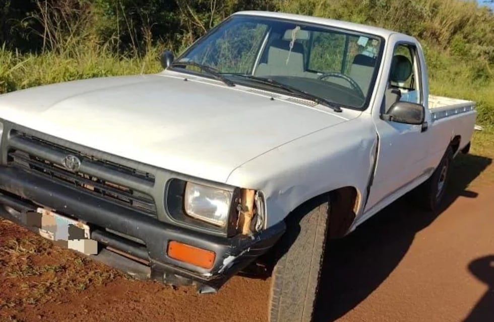 Motociclista resultó con graves heridas tras chocar con una camioneta en Leandro N. Alem