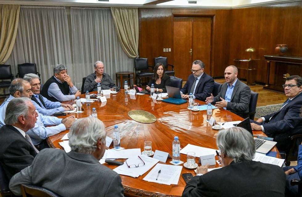 Guerra contra la Inflación: el Gobierno acordó acciones con la UIA y la CGT