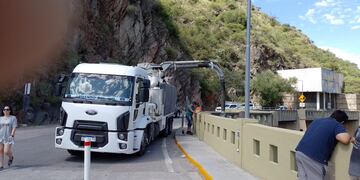 El municipio de Villa Carlos Paz realiza tareas de mitigación.