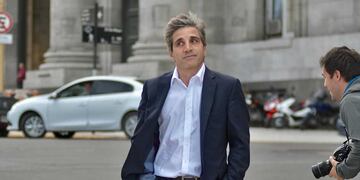Luis "Toto" Caputo.