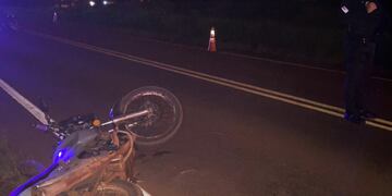 Dos motocicletas colisionaron en Campo Ramón.