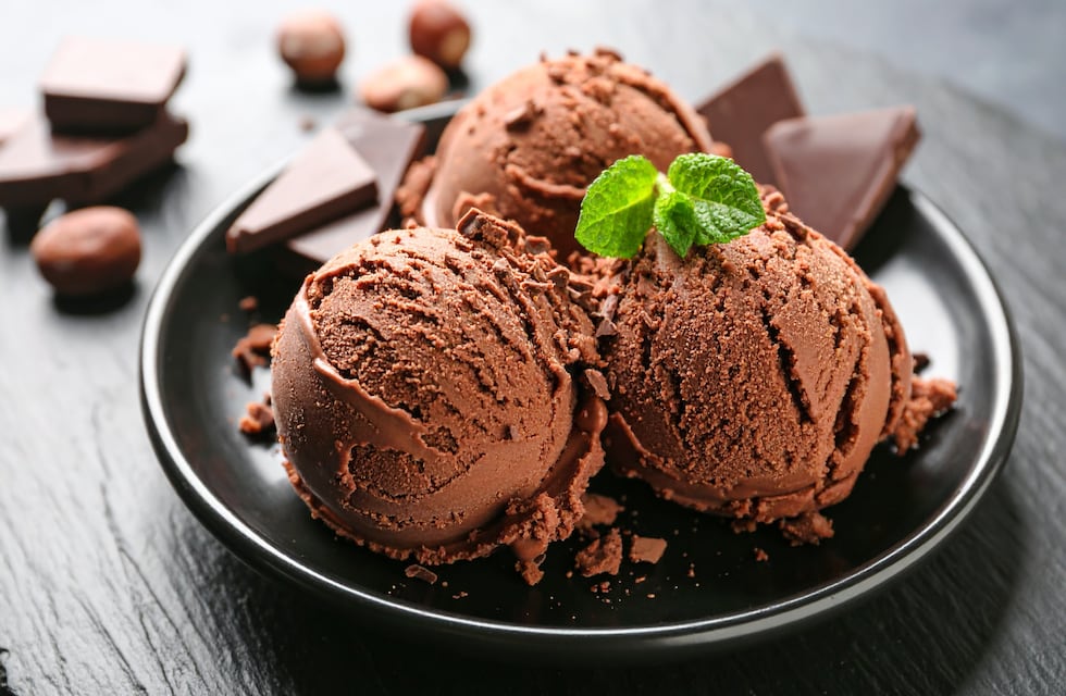Cómo hacer helado de chocolate keto: la receta saludable para disfrutar en el verano sin culpa