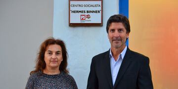 La Dra. Marcela Kloster y el Dr. Santiago Gazpoz están al frente del Centro Socialista de Rafaela
