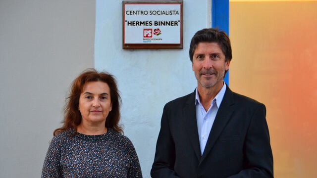 La Dra. Marcela Kloster y el Dr. Santiago Gazpoz están al frente del Centro Socialista de Rafaela