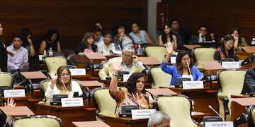 En su sesión ordinaria número 18, la Legislatura de Jujuy sancionó la ley 6.453, justificada por el desfinanciamiento al sistema de salud por parte del Gobierno nacional.