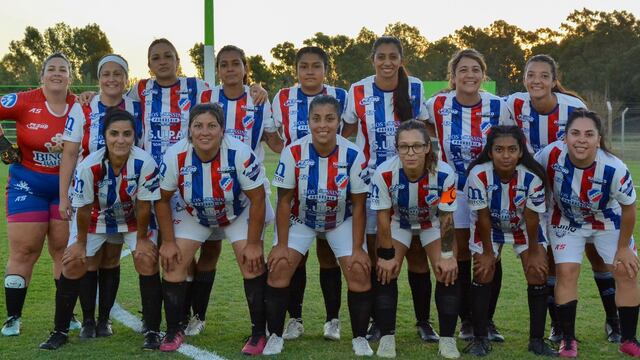 Rosario goleó 6 a 0 a Comercial (Foto archivo: Círculo Central futbol femenino).