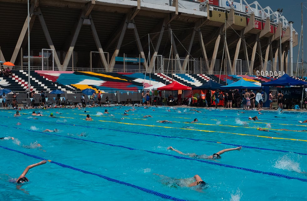 La explicación del torneo de natación en Córdoba en el que murió un hombre de 73 años: “No...”