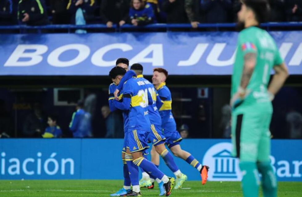 Boca le ganó 2 a 1 a Newell’s y afianza su lugar en las copas internacionales de 2024