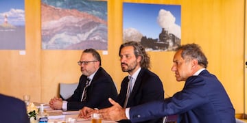 Argentina anunció un consenso con Brasil sobre arancel externo del Mercosur. Participaron Kulfas, Cafiero y Scioli.