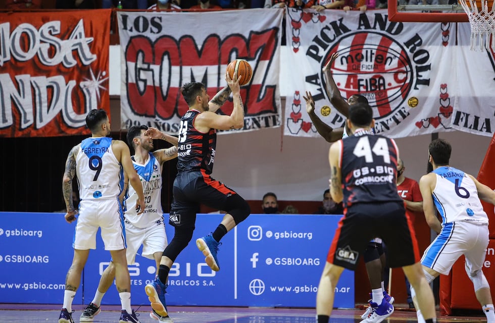 Instituto sigue en ganador en el Súper 20 y estiró su racha invicta