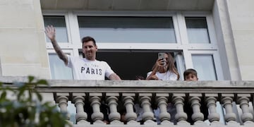 El matrimonio se alojó en el Hotel Le Royal Monceau en su primera noche en Francia.