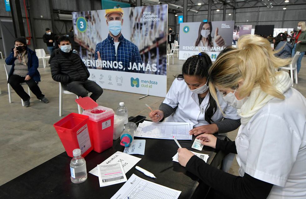 Coronavirus en Mendoza: este jueves hubo 27 muertos y 830 nuevos casos