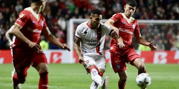 Fernando Cardozo salió en el entretiempo.