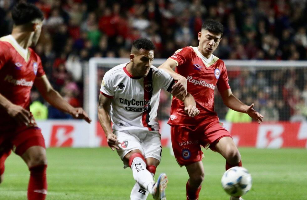 Newell’s Old Boys sufrió otro porrazo: Argentinos Juniors lo vapuleó en La Paternal