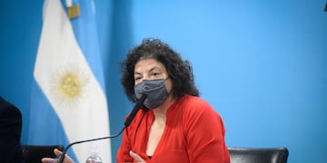 El Gobierno convocó a expertos para estudiar la combinación de vacunas contra el coronavirus.