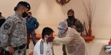 En Salta empezaron a vacunar a los presos contra el coronavirus.