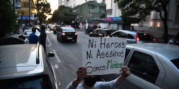 La marcha del 25 de mayo de 2020 en Córdoba. (Pedro Castillo)