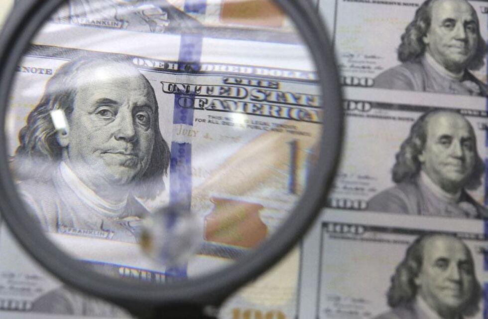 Cuento del tío en Tandil: estafaron a un hombre y le robaron 8000 dólares