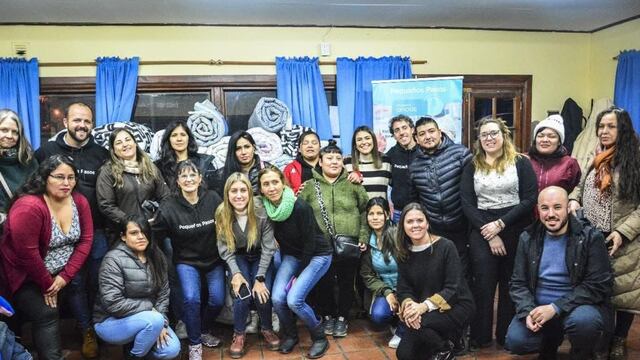 Importante jornada de “Mantas con propósito” en Ushuaia