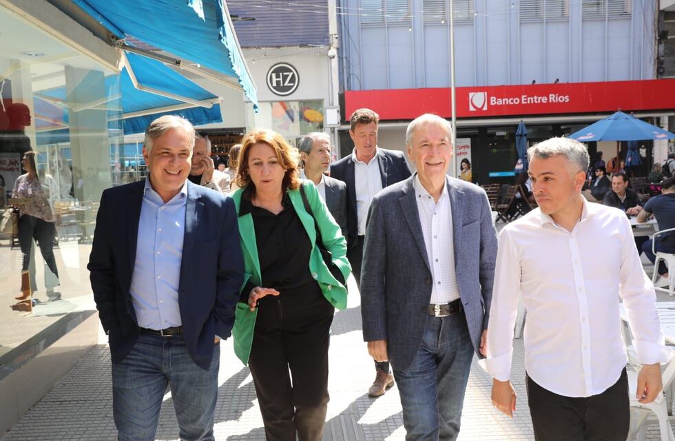 Debate presidencial 2023: Llaryora acompañó a Schiaretti, con el “cordobesismo” y por el “argentinismo”