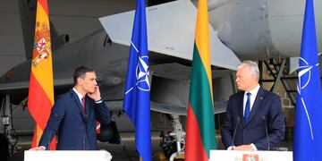 Pedro Sánchez fue evacuado de una conferencia en Lituania por un posible ataque aéreo