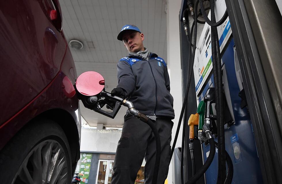 Aunque el aumento previsto para los combustibles era entre el 1% y 4%, la suba fue del 6%