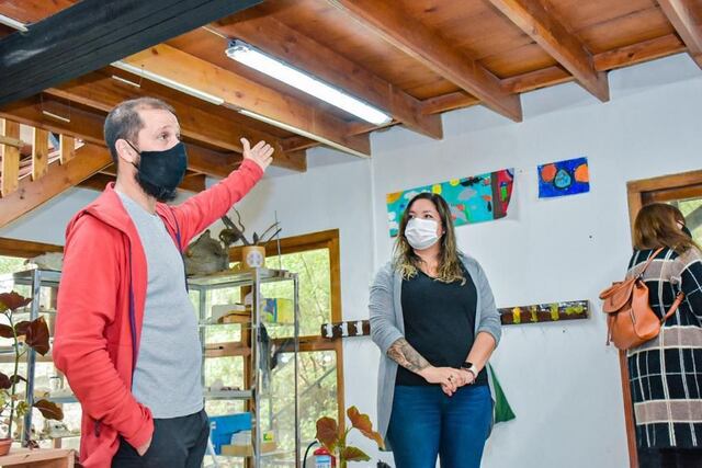 La escuela trabaja desde nivel maternal hasta terciario, logró administrarse para que todas las etapas puedan retornar a clases.