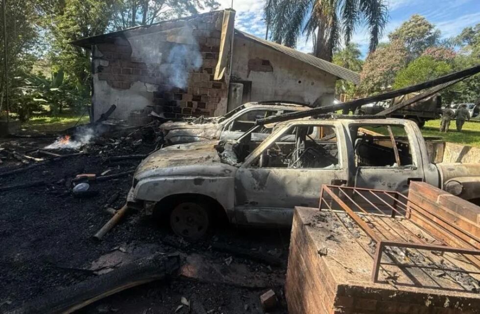 Incendio en un destacamento de guardaparques en Puerto Iguazú