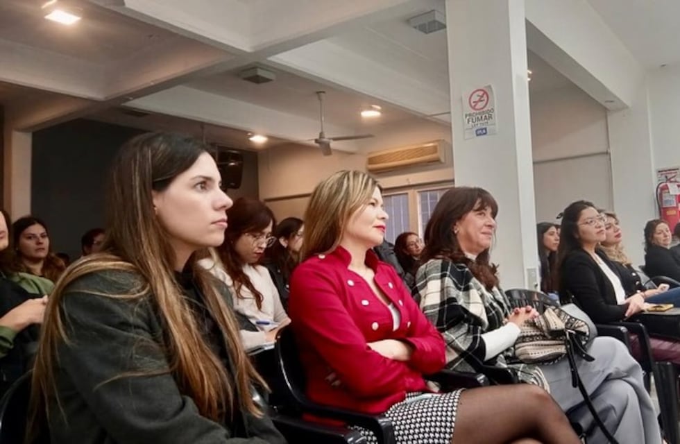 El Colegio de Psicólogos y la Senaf impulsaron una jornada de formación