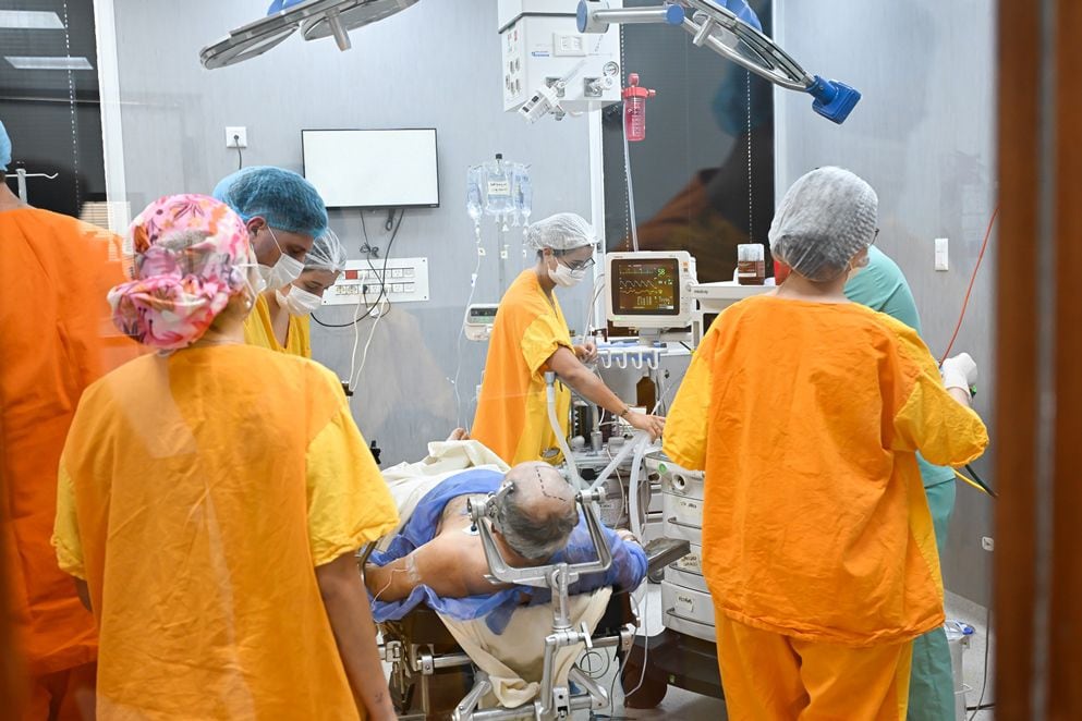 Realizaron cirugías cerebrales despiertas en un hospital público de Córdoba.