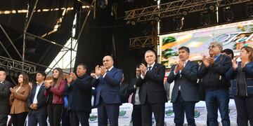 Manzur y Jaldo encabezaron el aniversario de la ciudad de Banda del Río Salí.