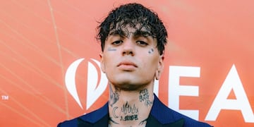 La nueva faceta de C.R.O: debutó como modelo de pasarela y la rompió en London Fashion Week