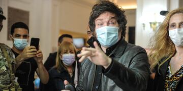 Javier Milei votando en la ciudad de buenos Aires Foto Federico Lopez Claro