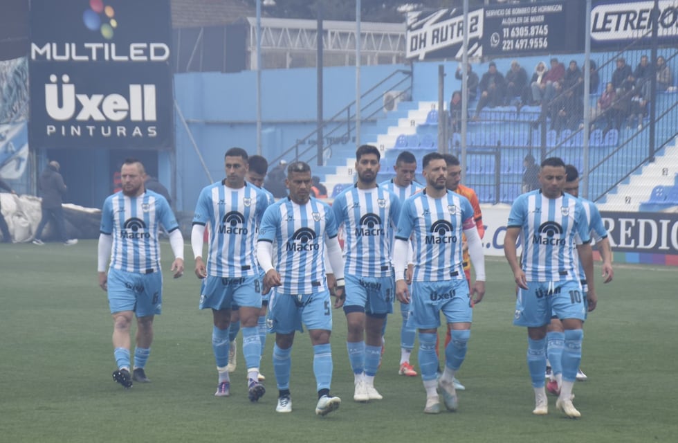 Otra vez la misma historia: Gimnasia y Esgrima de Jujuy cayó de la cima y quedó tercero