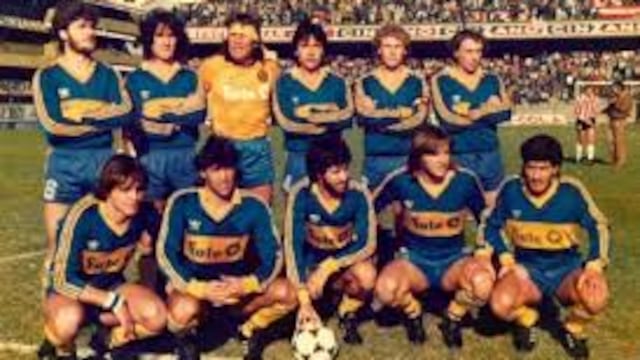 Arriba parado Claudio Zacarías.